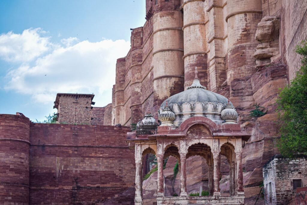 Stunning view of Mehrangarh Fort in Jodhpur, reflecting Rajasthan's rich heritage.